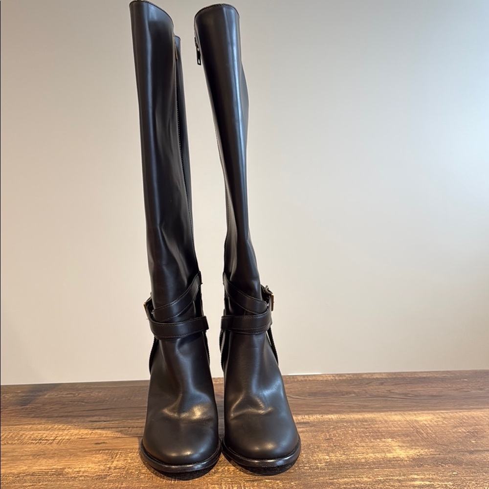 Burberry black high boots